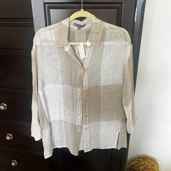 Gauzy white and cream button up - Picture 3 of 4